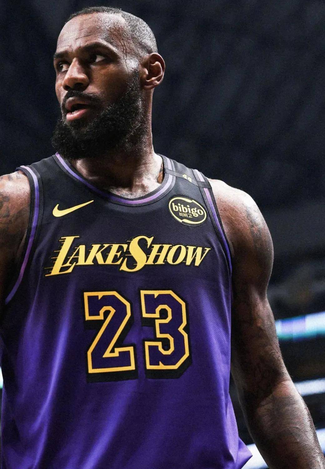 半场战报：维罗纳0-1帕尔马，马特奥-佩莱格里诺破门（半场战况：帕尔马1-0领先维罗纳，马特奥-佩莱格里诺建功）