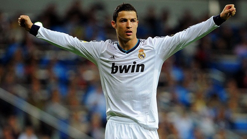 队报：登贝莱预计11月底复出，巴黎正在权衡他能否出战热刺（队报：登贝莱或将于11月下旬复出，巴黎考虑是否让其对阵热刺）