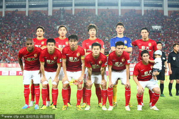 纳帅：施洛特贝克的脚肿了；萨内在欧冠和土超的数据有所提升（纳帅：施洛特贝克脚部肿胀；萨内在欧冠及土超的数据上扬）