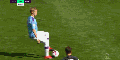 想念赛场，穆德里克晒斯坦福桥比赛照：圣诞快乐（穆德里克晒斯坦福桥比赛照送祝福：圣诞快乐，盼重返赛场）